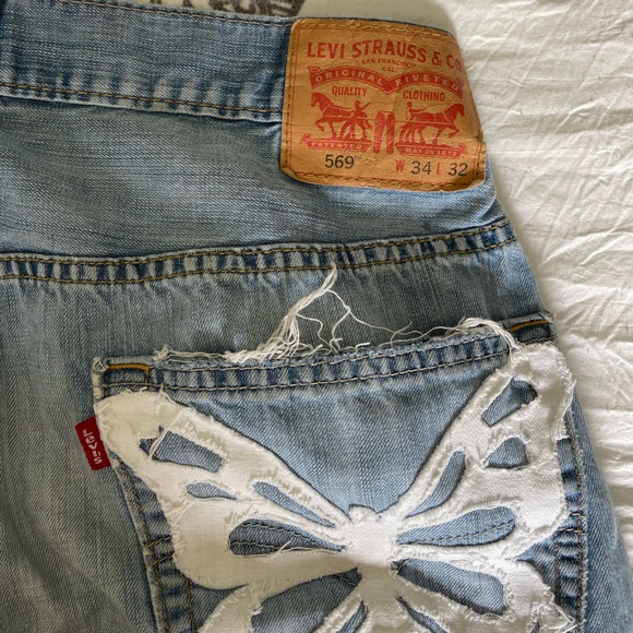Butterfly patch Levi’s - Picture 6 of 6